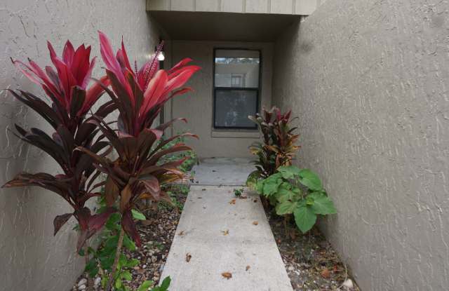 2 Bedroom / 2 Bath townhouse close to NAS and interstate 95 Gallery 3
