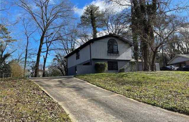 4503 Dorset Circle Gallery 1