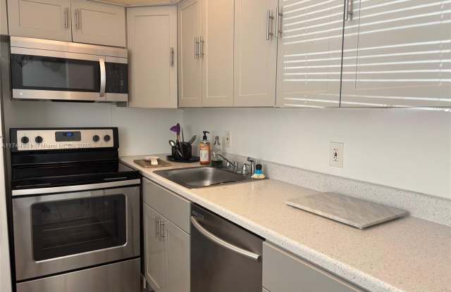 2790 NE 201st Ter photos photos