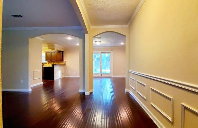 5810 W Bellfort St. Gallery 4