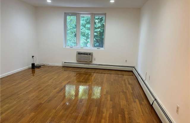 3369 Shore Parkway Gallery 3