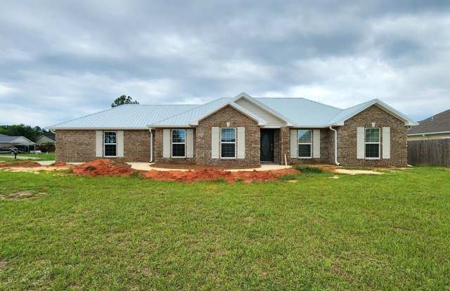 Corner lot 3/2 home in Elberta - 25918 Anthony Lane, Baldwin County, AL 36530