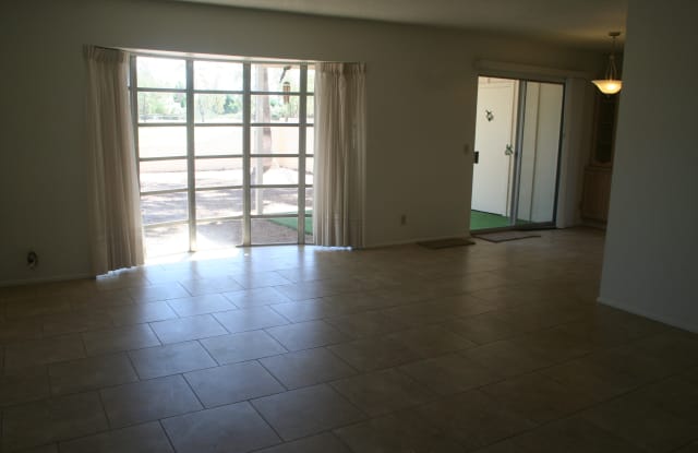 2953 S Country Club Way - 2953 South Country Club Way, Tempe, AZ 85282