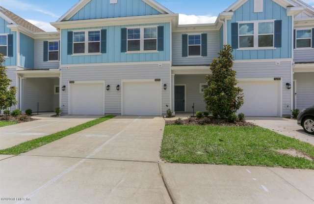 1684 POTTSBURG POINT DR - 1684 Pottsburg Point Dr, Jacksonville, FL 32207