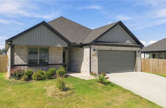 670 Marianne Gallery 3