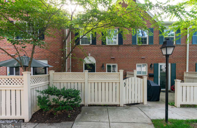 5240 MARIS AVENUE - 5240 Maris Avenue, Alexandria, VA 22304