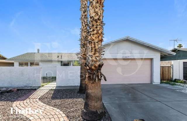13807 North 52nd Avenue photos photos