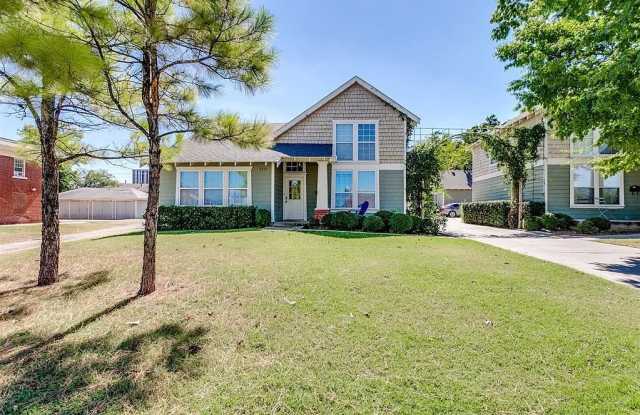1214 NW 22nd Street - 1 photos photos