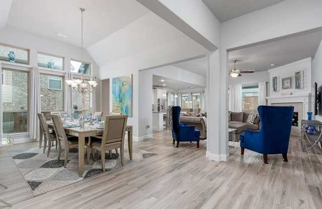 9804 Excursion Drive Gallery 4