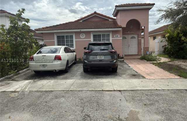 9144 NW 111th Ter Gallery 1