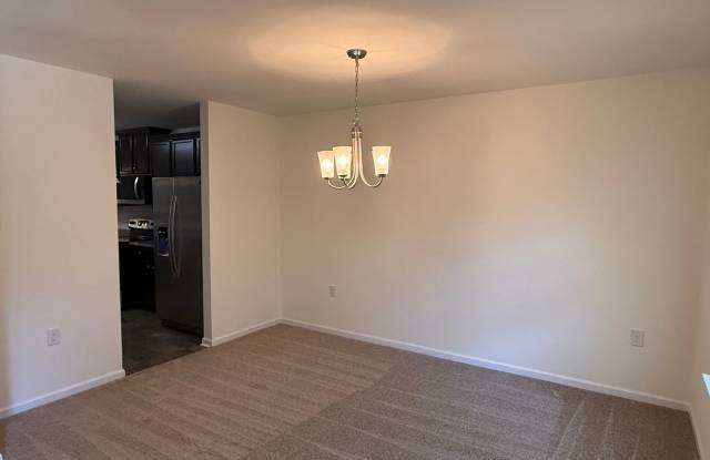 1933 Stoney Pointe Circle Gallery 3