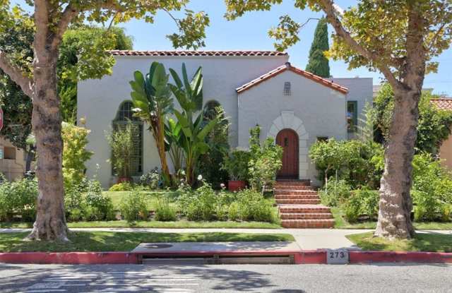 273 S Maple Drive Gallery 2