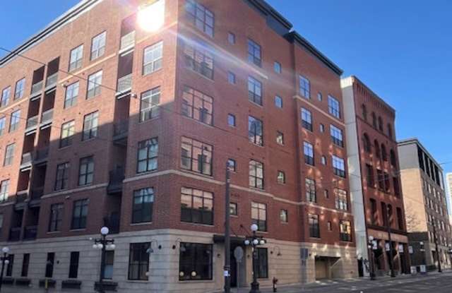 270 4th St E Unit 401 photos photos