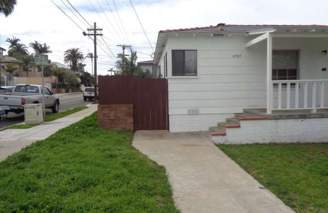 4707 Newport Ave Gallery 2