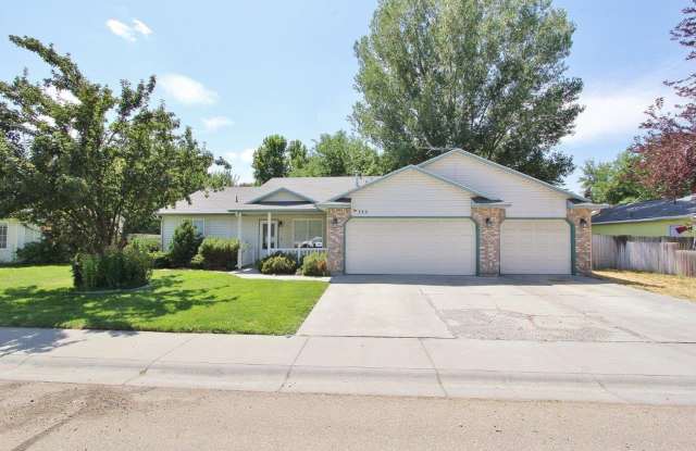 Single-Level Home in Quiet Neighborhood photos photos