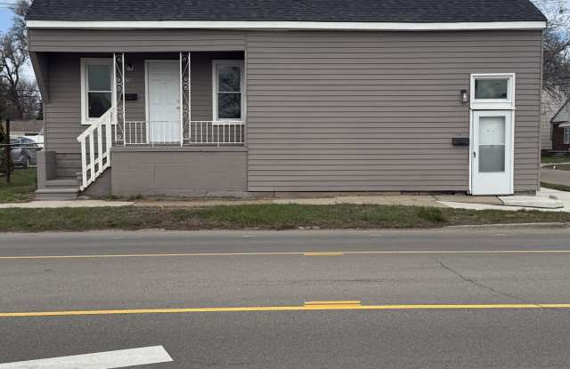654 Ford Avenue photos photos
