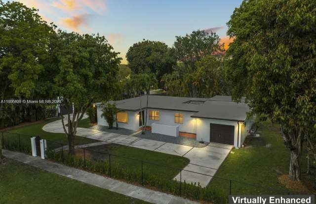 10670 SW 87th Ave - 10670 Southwest 87th Avenue, Kendall, FL 33176
