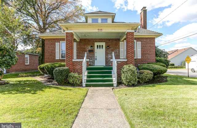 28 S 34TH STREET - 28 South 34th Street, Camp Hill, PA 17011