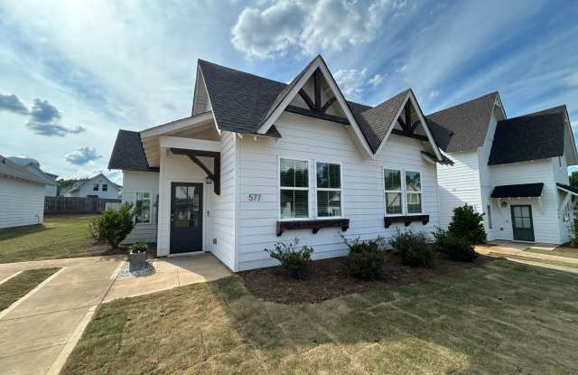 Cute and Fresh 3BR/2BA Cottage in Piper Glen photos photos Cute and Fresh 3BR/2BA Cottage in Piper Glen photos photos