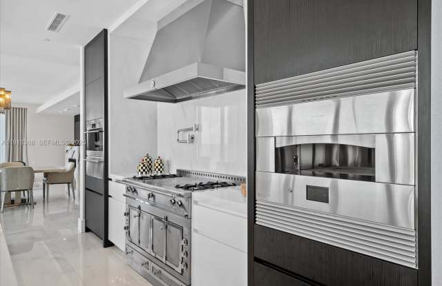 17975 Collins Avenue photos photos 17975 Collins Avenue photos photos