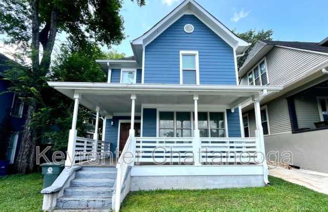 1612 Chamberlain Ave - 1612 Chamberlain Avenue, Chattanooga, TN 37404