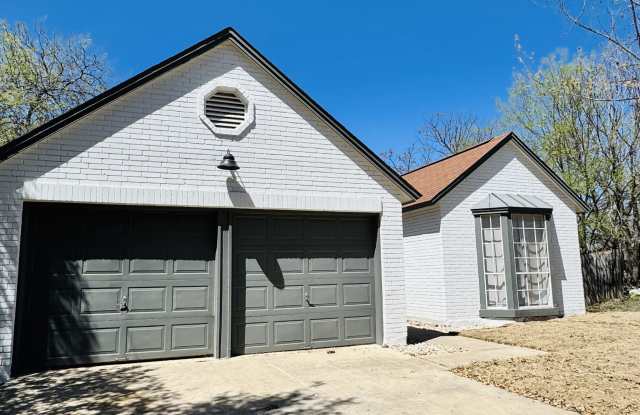 7727 Broken Arrow photos photos