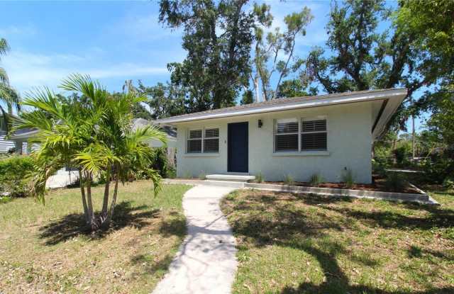 1802 COCOANUT AVENUE photos photos