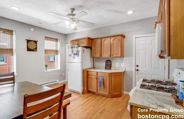 38 North Bennet - 38 North Bennet Street, Boston, MA 02113 38 North Bennet - 38 North Bennet Street, Boston, MA 02113