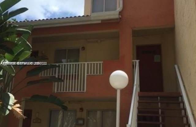 1063 Coral Club Dr photos photos