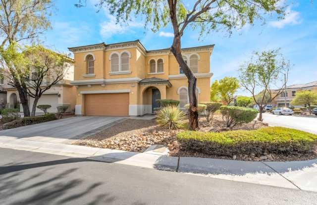 4-Bedroom in Gated Community within Mountains Edge Gallery 1