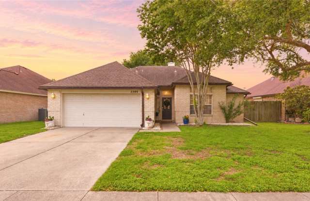 7709 Jim Wells Drive Gallery 1