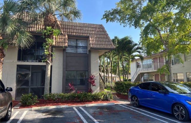 10752 Royal Palm Blvd - 10752 Royal Palm Boulevard, Coral Springs, FL 33065