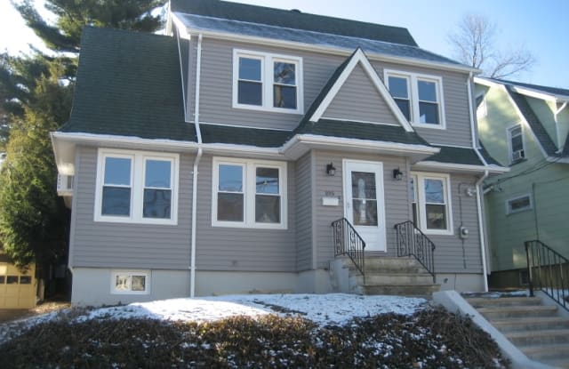 105 Belgrade Ave - 105 Belgrade Avenue, Clifton, NJ 07013