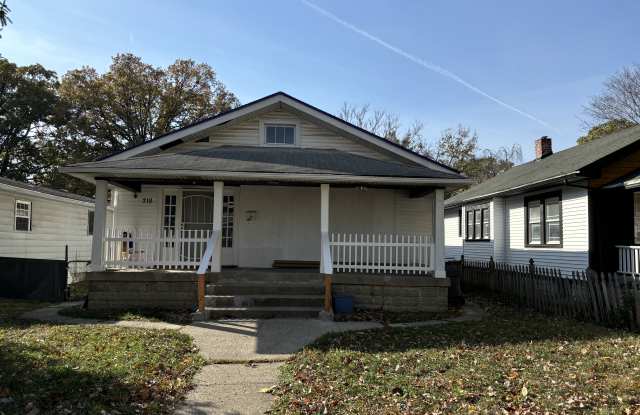 718 N Linwood Ave - 718 North Linwood Avenue, Indianapolis, IN 46201