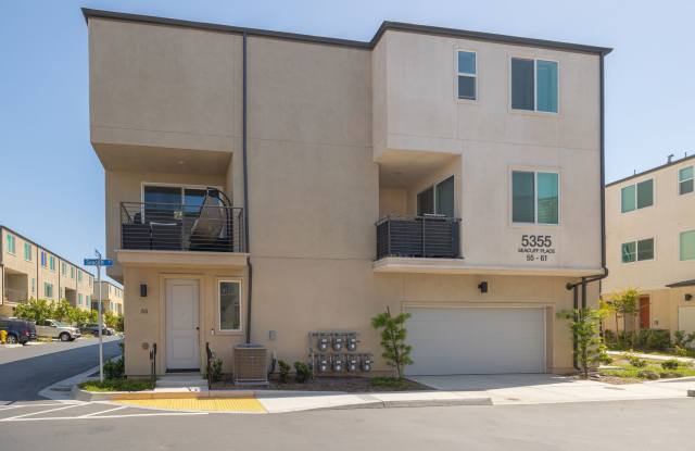 Modern 3-Story Townhouse in Agualuna! photos photos