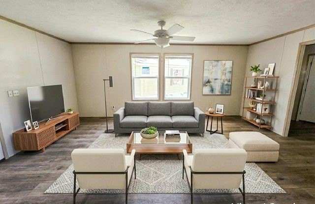 139 laurinda Gallery 2