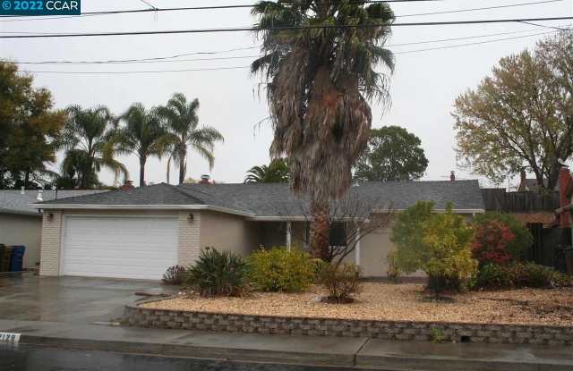 2128 Elderwood Dr - 2128 Elderwood Drive, Martinez, CA 94553 2128 Elderwood Dr - 2128 Elderwood Drive, Martinez, CA 94553