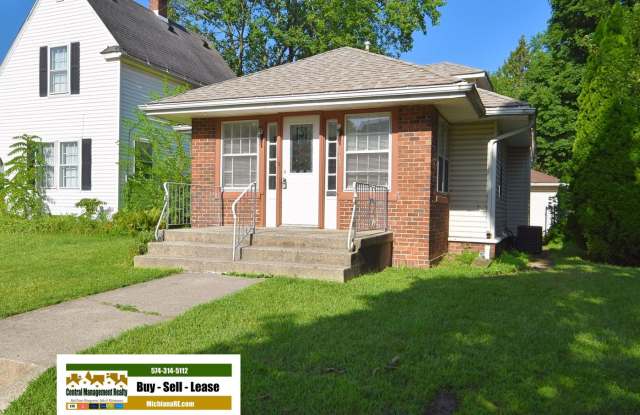 2 bedroom 1 bath home in South Bend IN photos photos