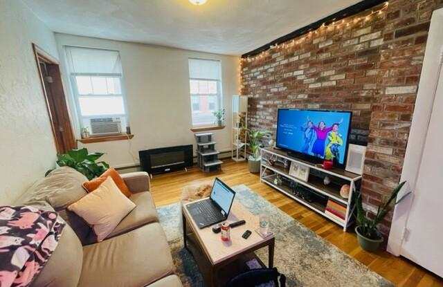 170 Endicott St. - 170 Endicott Street, Boston, MA 02113