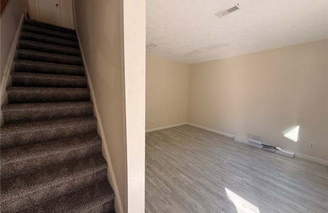 5835 Aftonshire Drive Gallery 2