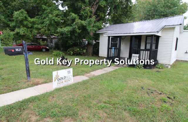 MUNCIE 4 BR 1 BA House with Central Air and Garage (NO SECTION 8) photos photos MUNCIE 4 BR 1 BA House with Central Air and Garage (NO SECTION 8) photos photos