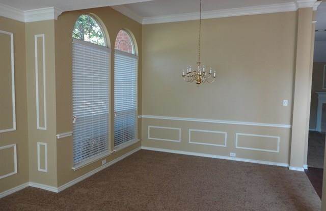 8637 Twisted Oaks Way Gallery 3