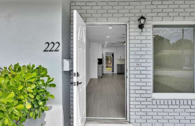 222 NE 9th Avenue Gallery 4
