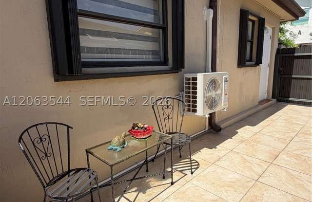 10903 SW 146th Ct Gallery 1
