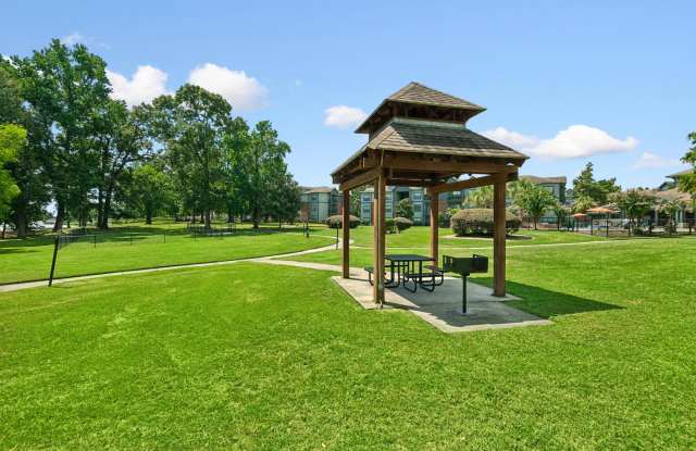 Lakeshore Villas Gallery 2