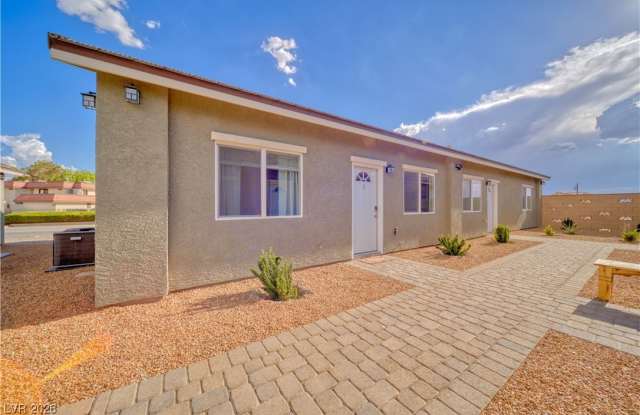 1100 Nail Creek Court photos photos