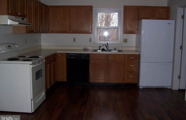 1258 LAKEVIEW Drive Gallery 3