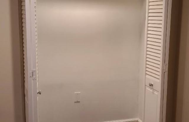 194 Covert Ave Gallery 4