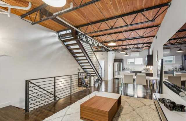 2377 Harbor Ave SW photos photos