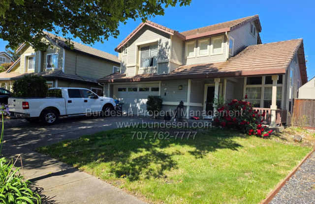 Beautifully updated 3bd/2.5 bath, East Petaluma~ 1736 Burgundy Court photos photos